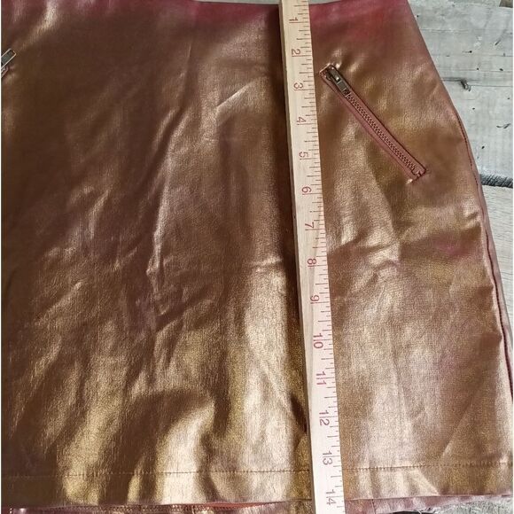 Rules of etiquette copper colored mini skirt. - Picture 5 of 12
